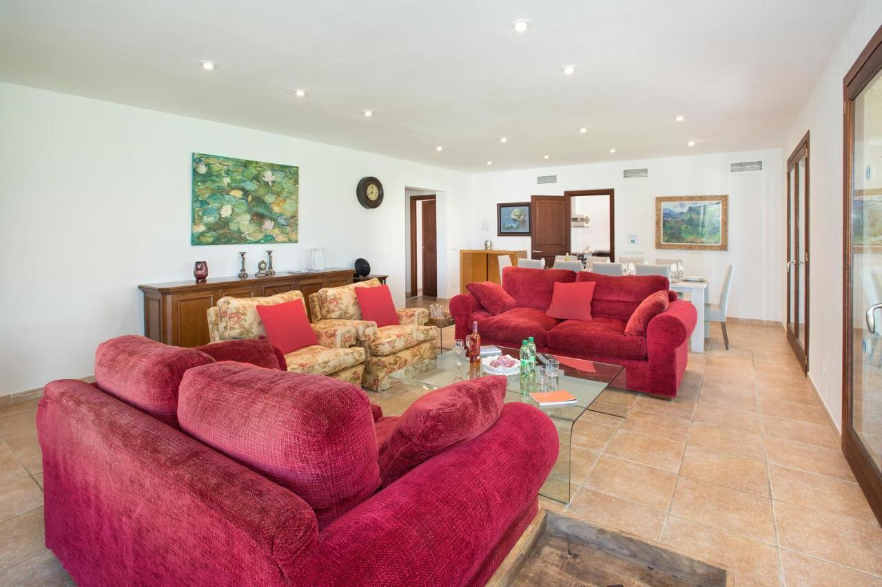 Owl Booking Villa Siquier - Luxury Retreat With Mountain Views โปเญนซา ภายนอก รูปภาพ