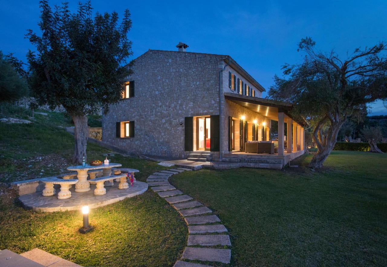 Owl Booking Villa Siquier - Luxury Retreat With Mountain Views โปเญนซา ภายนอก รูปภาพ