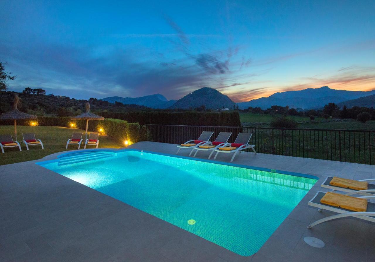 Owl Booking Villa Siquier - Luxury Retreat With Mountain Views โปเญนซา ภายนอก รูปภาพ